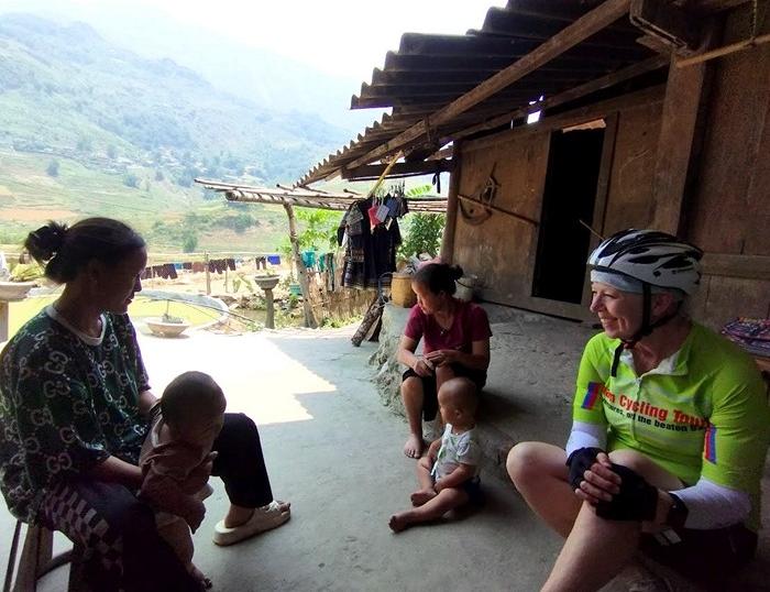 A day trip cycling to Lao Chai, Ta Vang villages