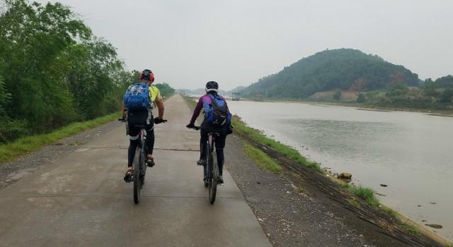 Cycling to Cuc Phuong, Tam Coc, Ninh Binh, Thai Binh, Hai Phong to Ha Long